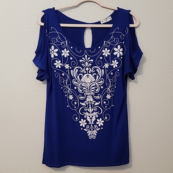 Royal Blue Embroidered Cold Shoulder Top by AGENDA Sz M~ keyhole back - Picture 9 of 11